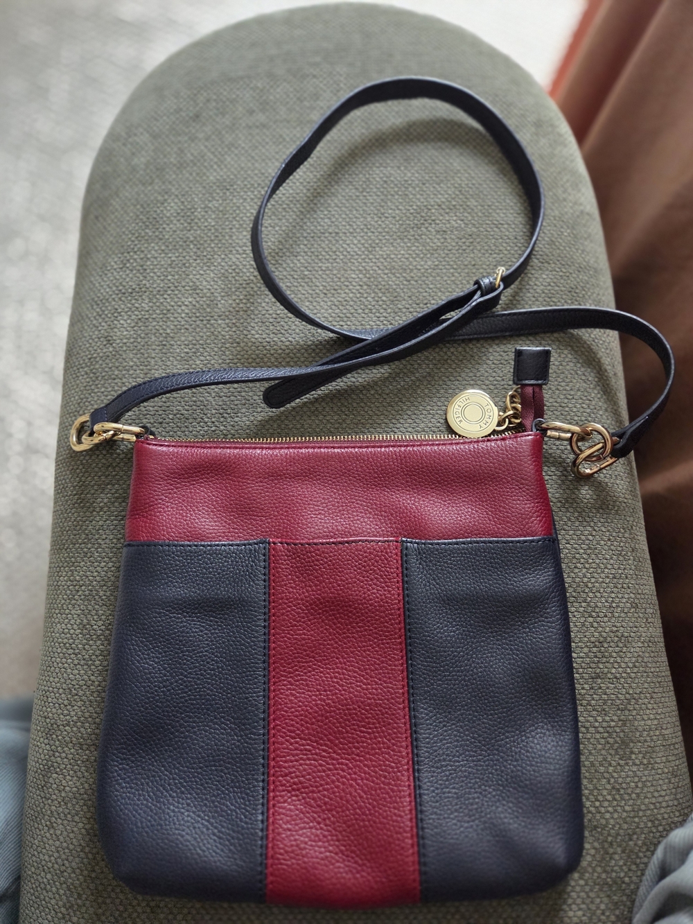 Tommy Hilfiger Red & Navy Blue Pebbled Crossbody Bag